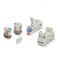 Industrial relays and sockets
